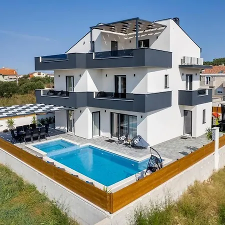 In With Sea View, Balcony, Air Conditioning, Wifi 5201-1 別荘 ビビニェ