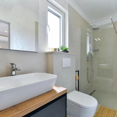 In With Sea View, Balcony, Air Conditioning, Wifi 5201-1 別荘 ビビニェ
