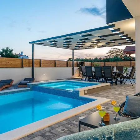 In With Sea View, Balcony, Air Conditioning, Wifi 5201-1 別荘