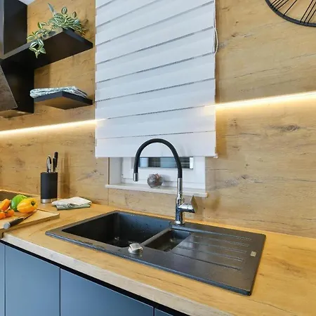 In With Sea View, Balcony, Air Conditioning, Wifi 5201-1 ビビニェ